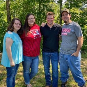 Meet your Posher, Delana